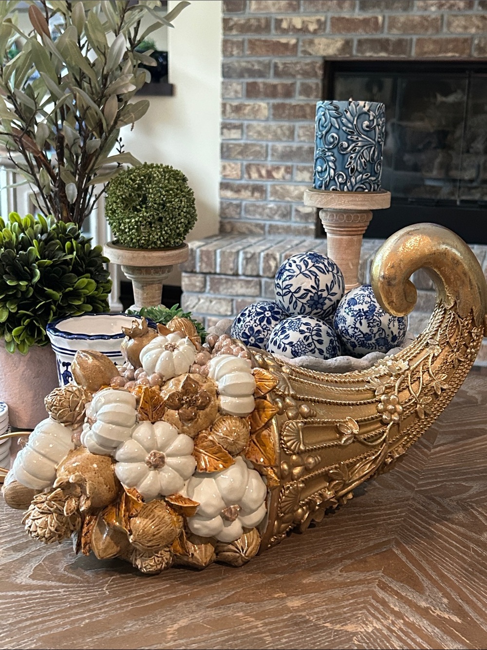 NEW! Vintage Inspired Gold & Cream Fall Harvest Pumpkin Cornucopia Centerpiece